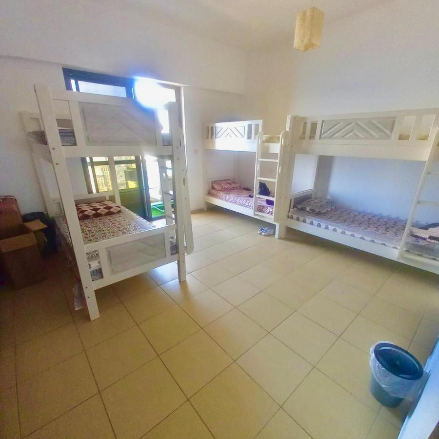 Dubai Eye Hostel Eksteriør bilde