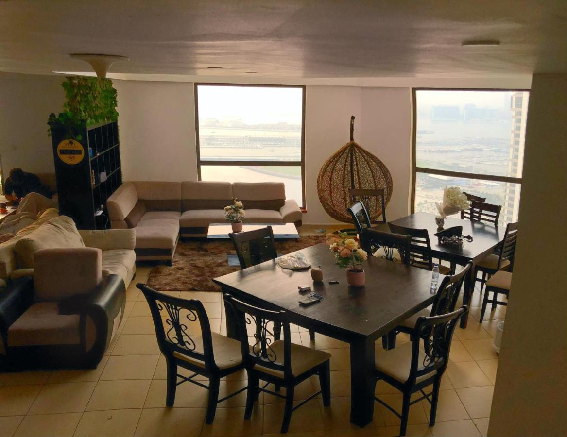 Dubai Eye Hostel Eksteriør bilde