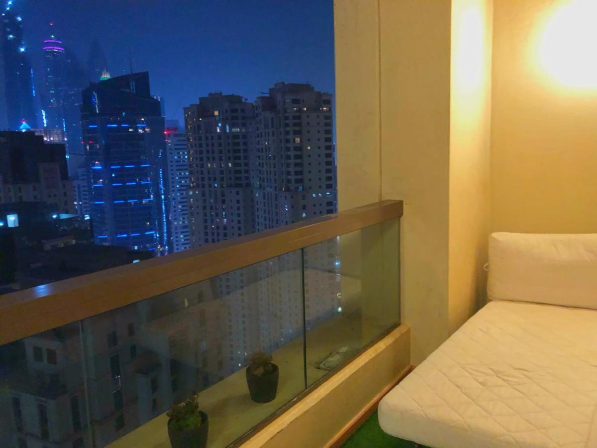 Dubai Eye Hostel Eksteriør bilde