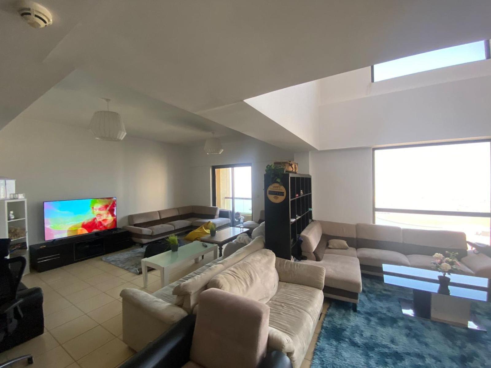 Dubai Eye Hostel Eksteriør bilde